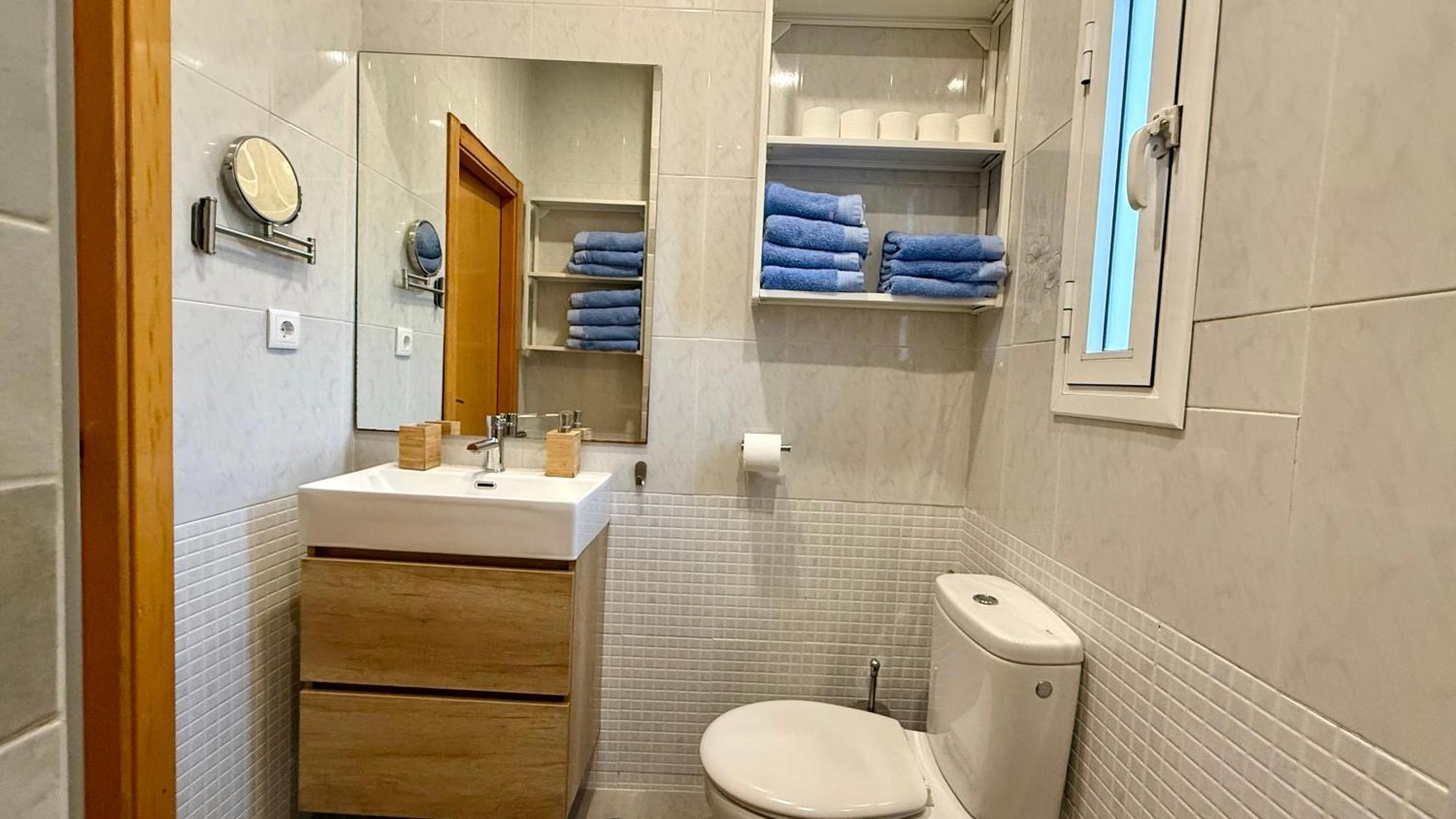 Apartamento Turistico Ciudad Jardin - Nervion. Севиля Екстериор снимка